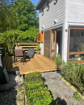 Gite Et Chambre D'Hote Gussignies Exterior photo